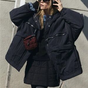 Free People Movement Billie Boxy Black Insulated Jacket NWT XS-S Primaloft